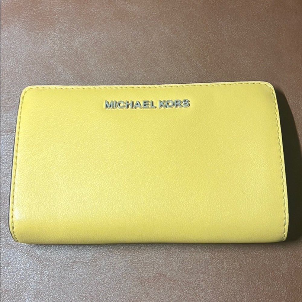 Michael Kors light yellow wallet